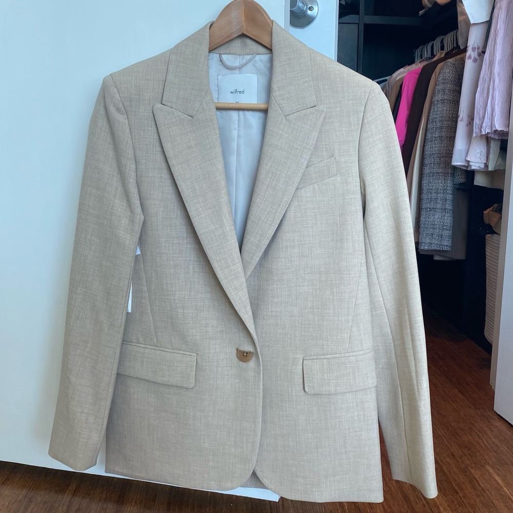 Aritzia Flores Blazer NWT